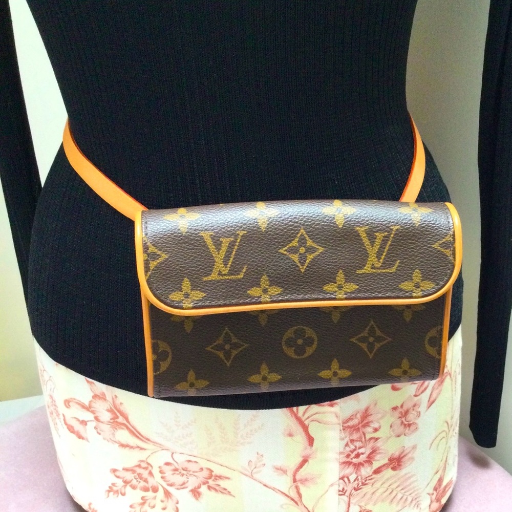 LOUIS VUITTON Pochette Florentine Waist Belt Bag Monogram Canvas!